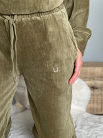 Charger l'image dans la galerie, Shop women's lounge sets cozy warm matching set Vancouver
